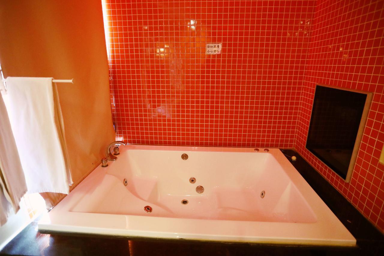 Hua Jia Motel Tainan Eksteriør bilde